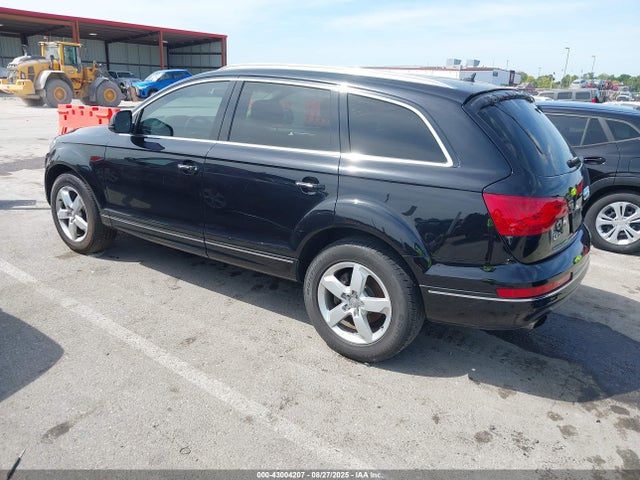 2015 AUDI Q7 WA1LGAFE2FD015287 Photo 2