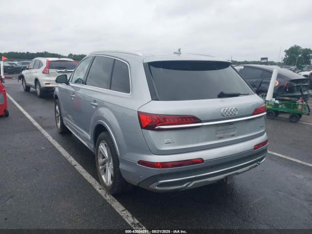 2020 AUDI Q7 WA1LXAF76LD001244 Photo 2