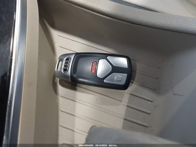2017 AUDI Q7 WA1LAAF74HD007536 Photo 10