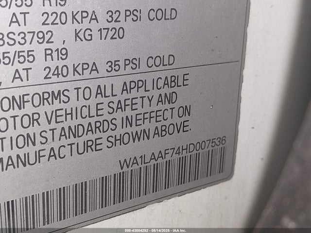 2017 AUDI Q7 WA1LAAF74HD007536 Photo 8