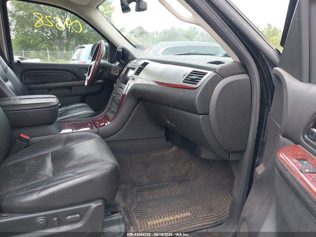 2010 CADILLAC ESCALADE 1GYUKBEF8AR157691 Photo 4