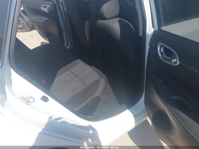 3N1AB7AP0JL647878 Nissan Sentra