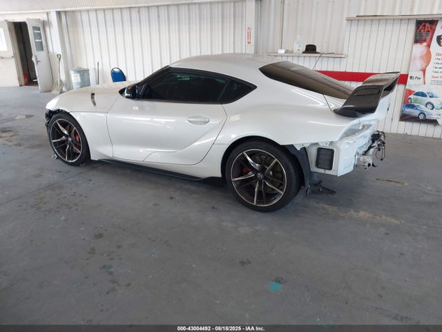 Toyota Supra 2021 WZ1DB0C06MW039705 Image 3