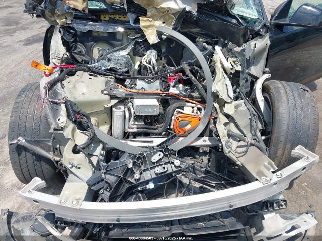 2023 TESLA MODEL Y 7SAYGAEE1PF632979 Photo 9