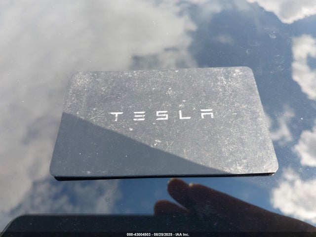 2023 TESLA MODEL Y 7SAYGAEE1PF632979 Photo 10