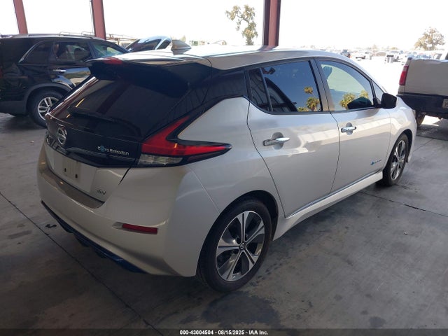 1N4AZ1CPXJC309666 Nissan 2018