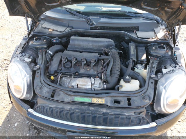 2010 MINI COOPER S WMWMF7C59ATX43415 Photo 9