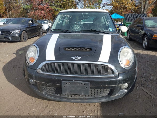 2010 MINI COOPER S WMWMF7C59ATX43415 Photo 5