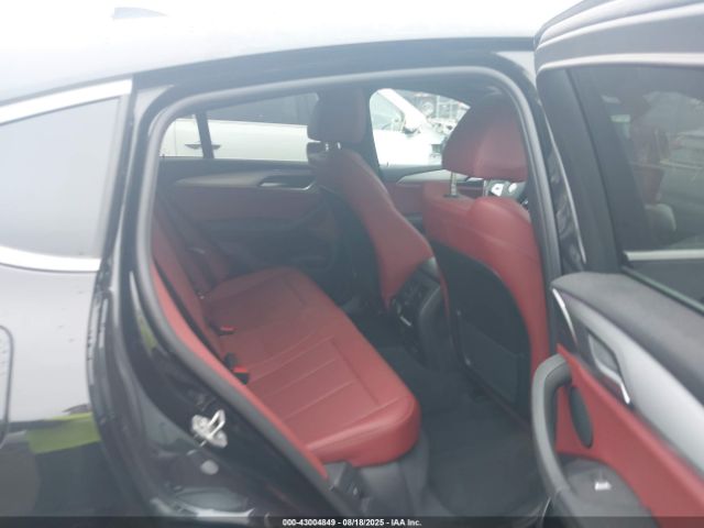 2025 BMW X4 5UX33DT0XS9Z76047 Photo 7