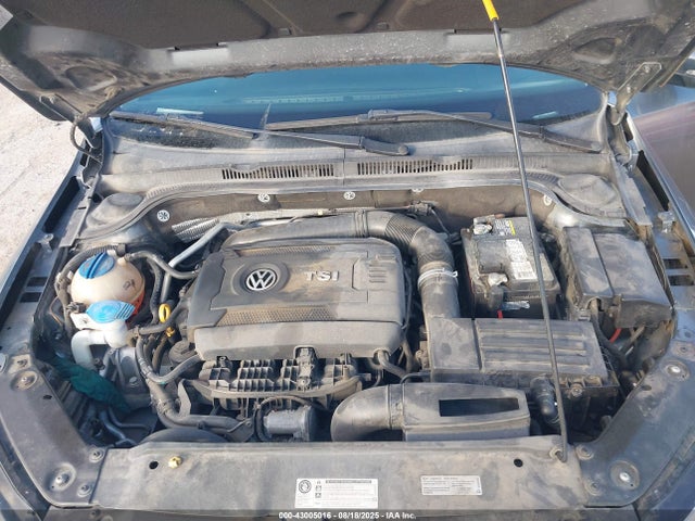 Volkswagen 1.8t 2015 3VWD17AJ2FM320695 Image 10