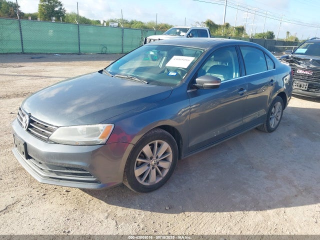 Volkswagen 1.8t 2015 3VWD17AJ2FM320695 Image 2