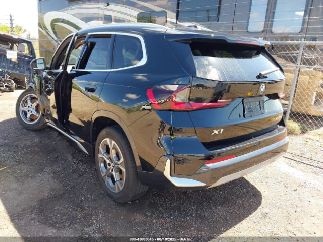 2023 BMW X1 WBX73EF01P5X27707 Photo 2