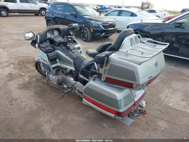 1999 HONDA GL1500 1HFSC223XXA103259 Photo 2