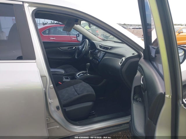 Nissan 2015 2015 KNMAT2MT7FP584764 Image 5