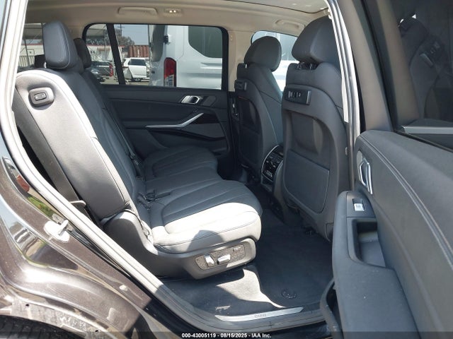 5UXCW2C01L9C29727 BMW X7