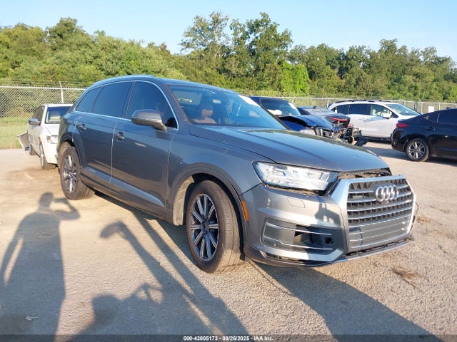 2017 AUDI Q7 WA1VAAF76HD007689 Photo 0