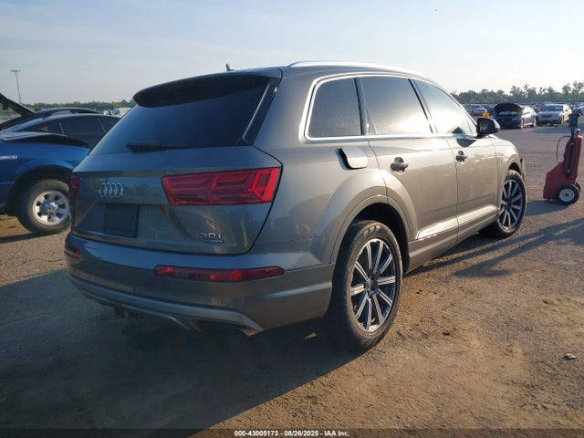 2017 AUDI Q7 WA1VAAF76HD007689 Photo 3
