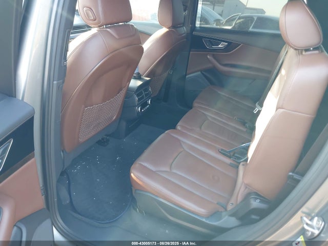 2017 AUDI Q7 WA1VAAF76HD007689 Photo 7