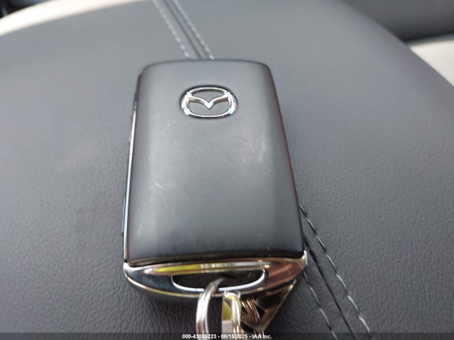 Продажа на аукционе авто 2025 Mazda Cx-30 2.5 S Preferred Package, vin: 3MVDMBCM8SM808112, номер лота: 43005223