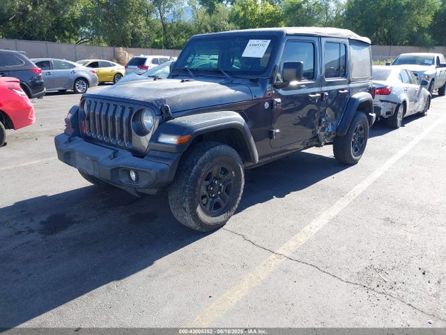1C4HJXDG2JW150383 Jeep Wrangler