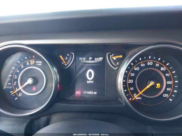1C4HJXDG2JW150383 Jeep Wrangler