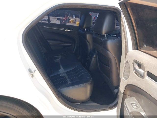 2018 CHRYSLER 300 2C3CCABG3JH269504 Photo 7