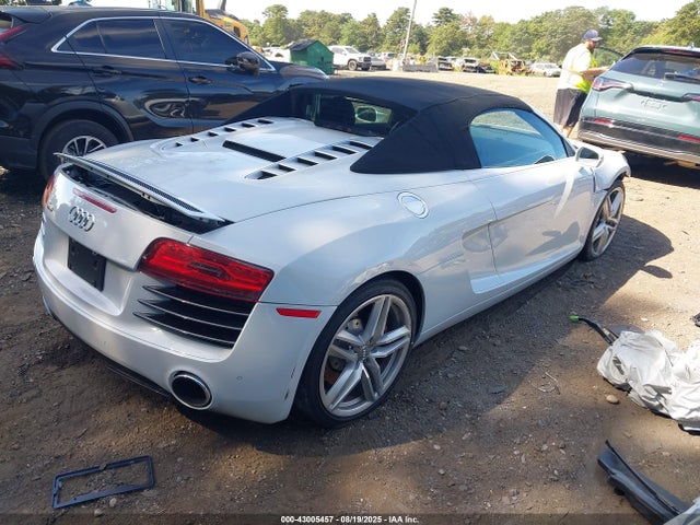 2014 AUDI R8 WUAWUAFG9EN000133 Photo 3