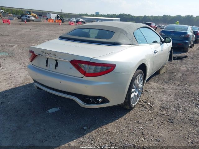 2011 MASERATI GRANTURISMO ZAM45KMA3B0058779 Photo 3