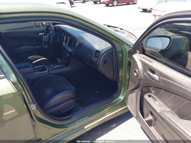 2019 DODGE CHARGER 2C3CDXGJ5KH624484 Photo 4
