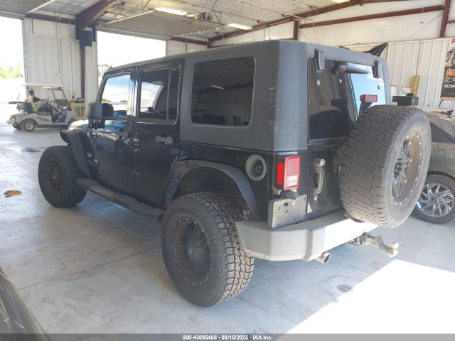 Продажа на аукционе авто 2008 Jeep Wrangler Unlimited Sahara, vin: 1J4GA59168L535200, номер лота: 43005488