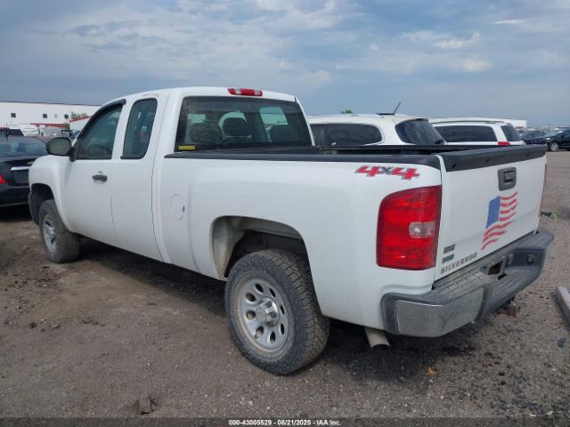 2011 CHEVROLET SILVERADO 1500 1GCRKPEA8BZ334836 Photo 2