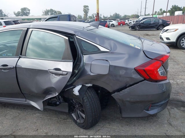 Honda l15b7 2020 19XFC1F39LE202369 Image 17