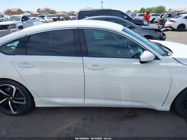 Honda l15be 2018 1HGCV1F30JA259686 Image 13