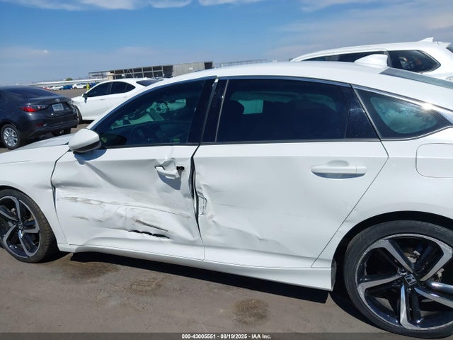 Honda l15be 2018 1HGCV1F30JA259686 Image 14