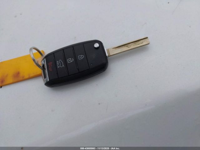 2020 KIA SORENTO 5XYPG4A32LG638954 Photo 10