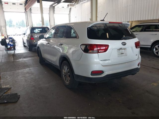 2020 KIA SORENTO 5XYPG4A32LG638954 Photo 2