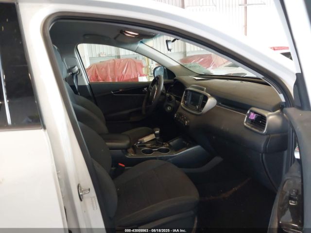 2020 KIA SORENTO 5XYPG4A32LG638954 Photo 4