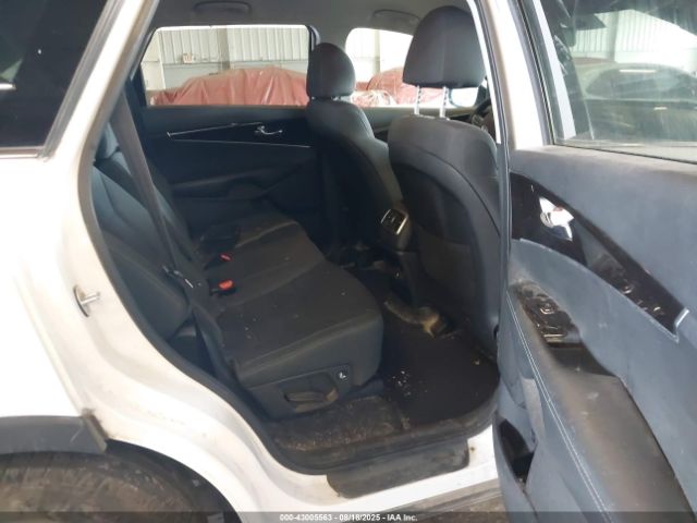 2020 KIA SORENTO 5XYPG4A32LG638954 Photo 7