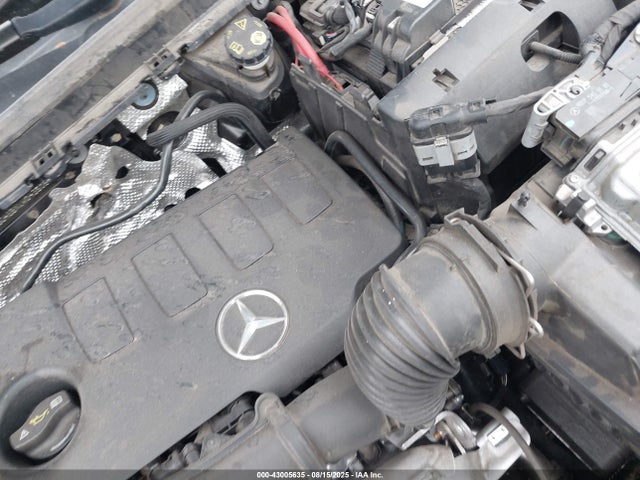 W1K3G4EBXLW043505 Mercedes-Benz m260