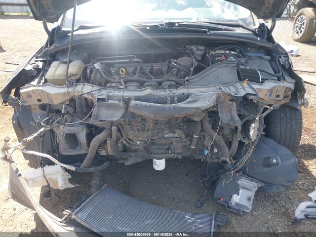 Ford Focus 2015 1FADP3K2XFL221843 Image 6