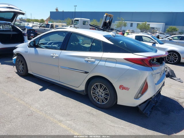 JTDKARFP0H3039678 Toyota 2zr-fxe+1nm