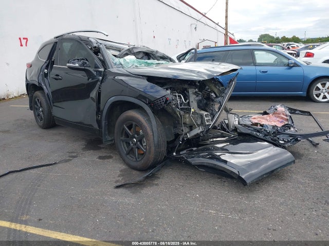 5TDGZRBH1NS256339 Toyota 2gr-fks