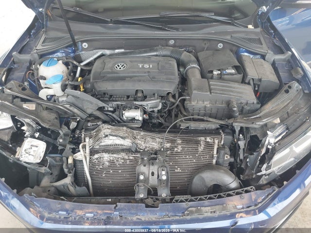 Volkswagen 1.8 tsi 2017 1VWBT7A30HC047151 Image 10