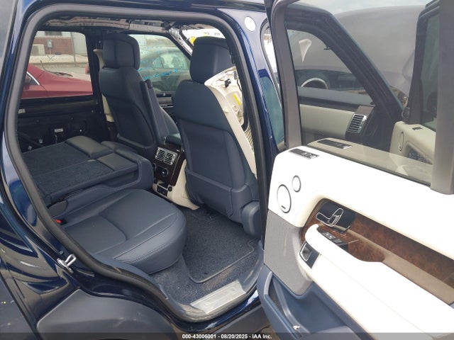 Land Rover aj120p6 2022 SALGS2RU0NA461686 Image 8