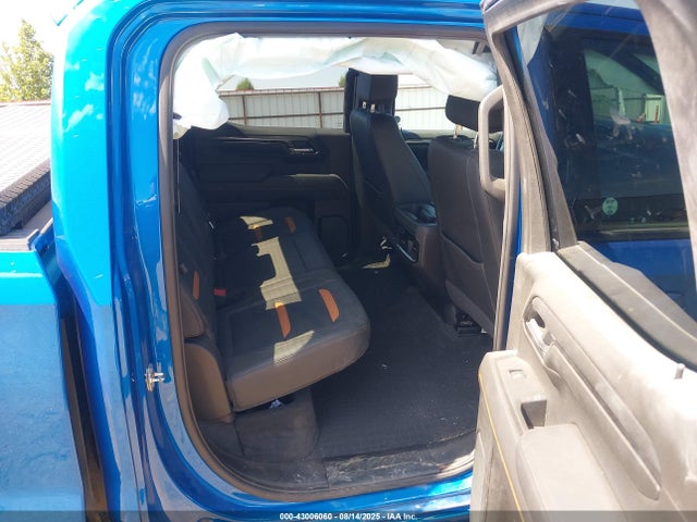 3GTUUEET1NG578925 GMC lm2
