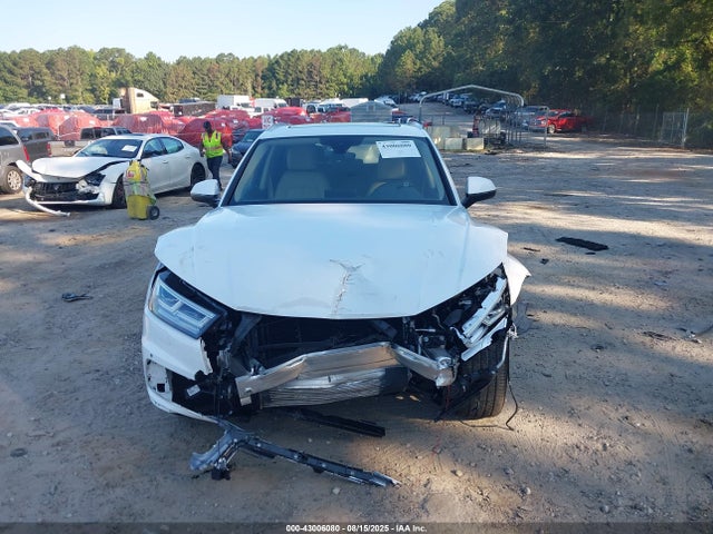 WA1BNAFY8J2231807 Audi Q5