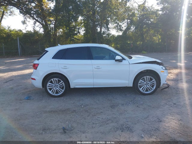WA1BNAFY8J2231807 Audi Q5