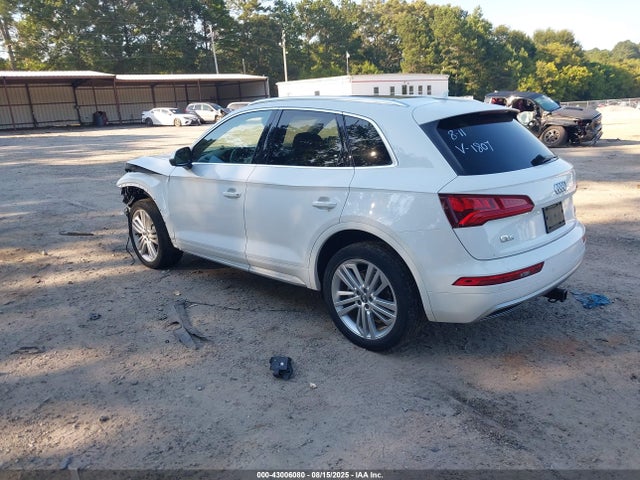 2018 AUDI Q5 WA1BNAFY8J2231807 Photo 2