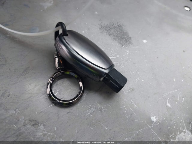 WDDHF5KB9EA809551 Mercedes-Benz E-Class