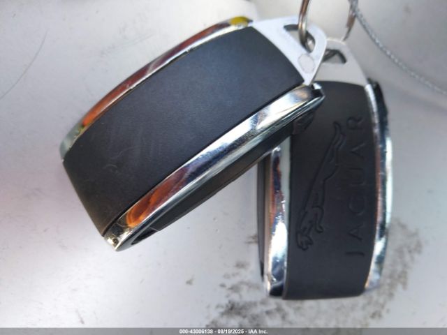 2007 JAGUAR XKR SAJWA44CX79B14584 Photo 10